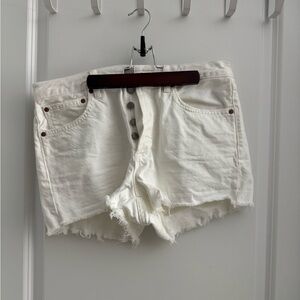 Denim Forum White Jean Shorts with Frayed Hem